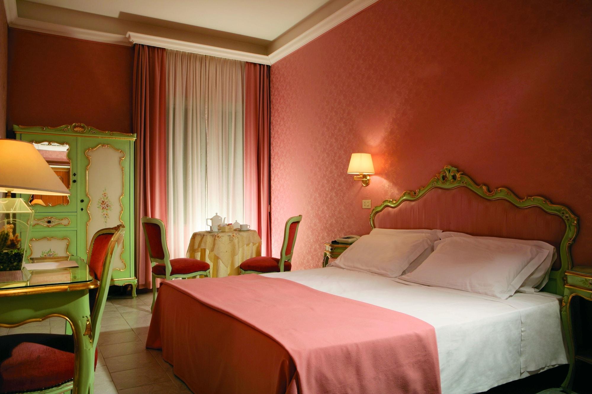 Hotel Romulus Roma Quarto foto