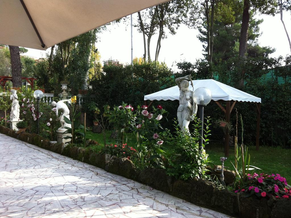 Hotel Romulus Roma Exterior foto