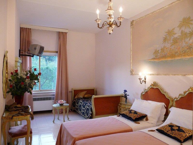 Hotel Romulus Roma Quarto foto
