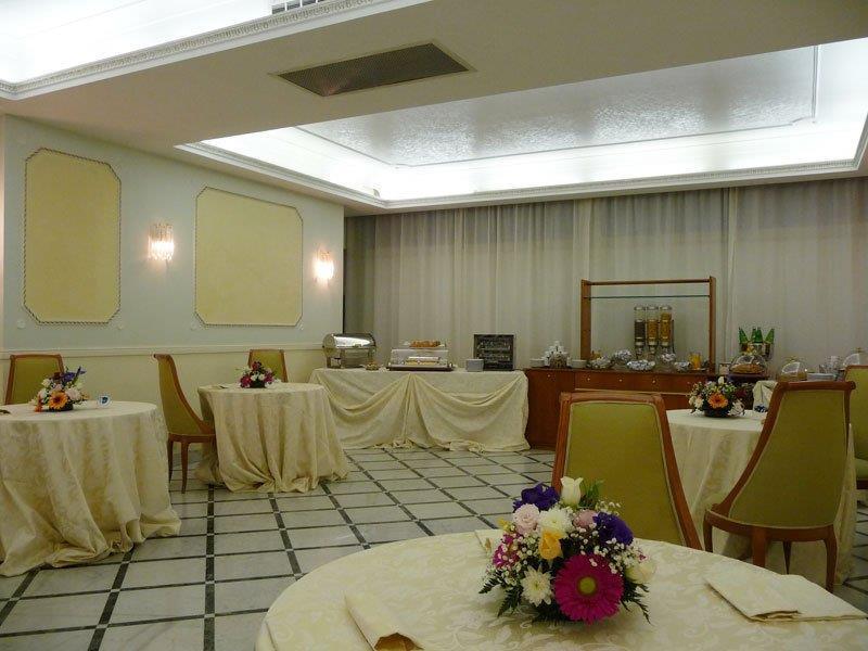 Hotel Romulus Roma Restaurante foto