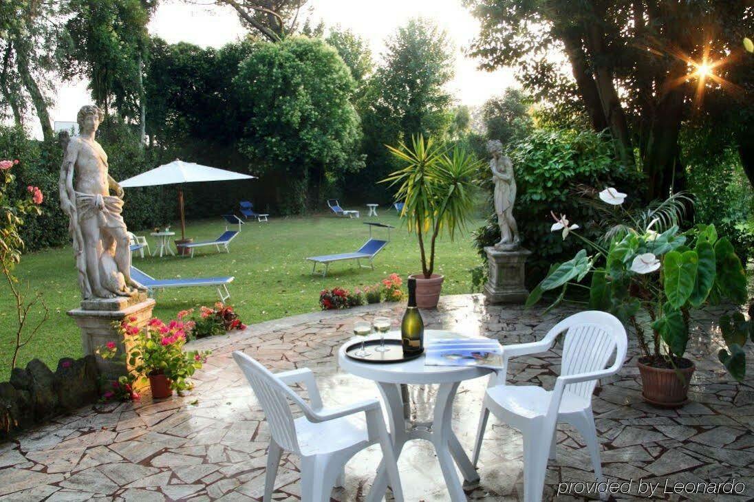 Hotel Romulus Roma Exterior foto